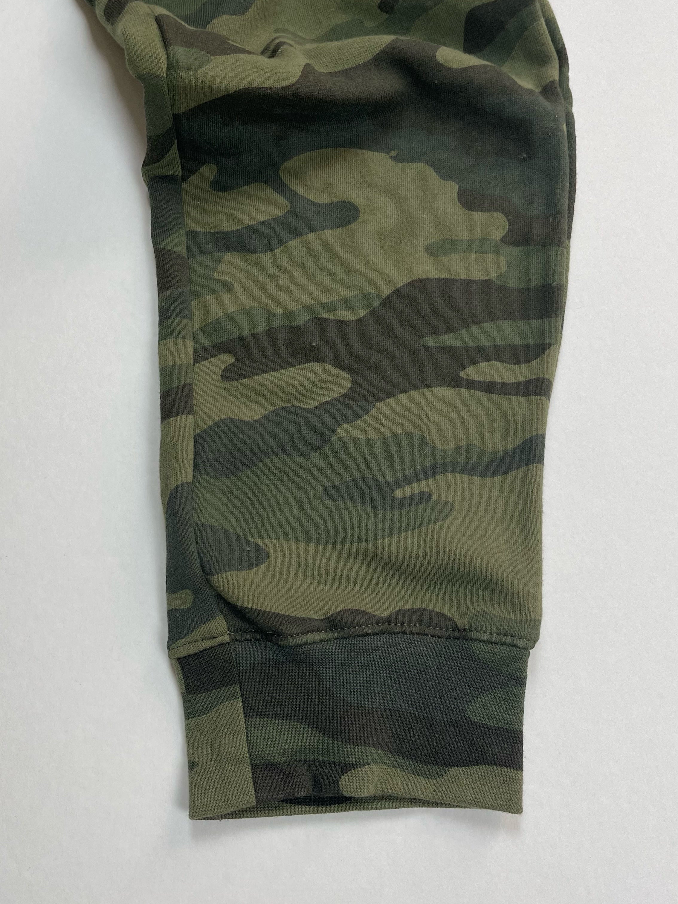 Signature "LnL" Fleece Jogger (Camo)